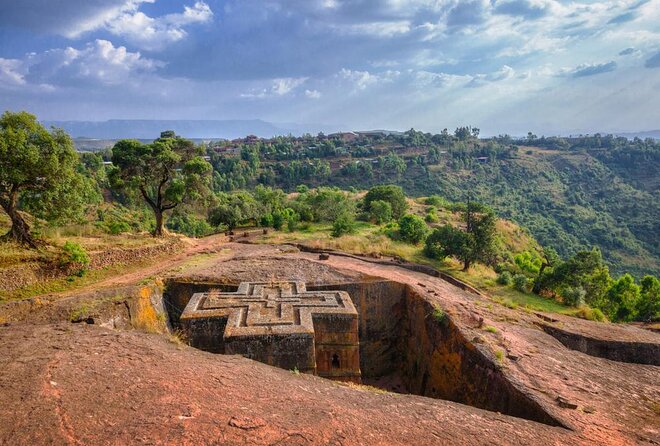 3-days Scheduled Lalibela Churches & Abune Yosef Trekking - Day two: the long climb to Abune Yosef