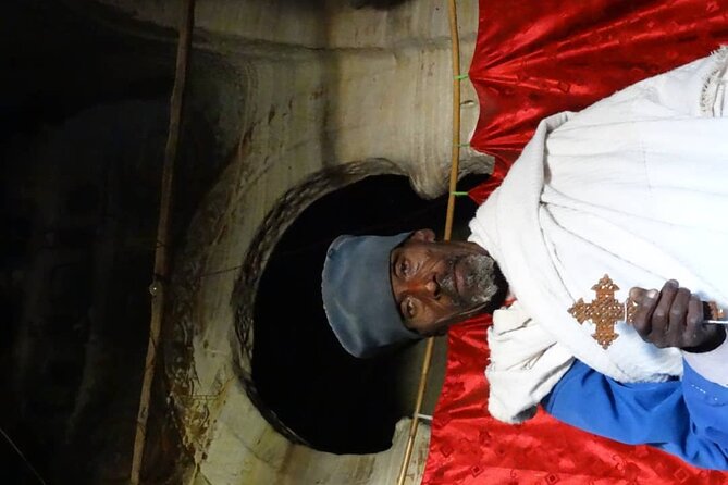 5 days Exploring North Ethiopia's Rich History and Culture - Day 5: Lalibela’s southern churches and Bet Giyorgis