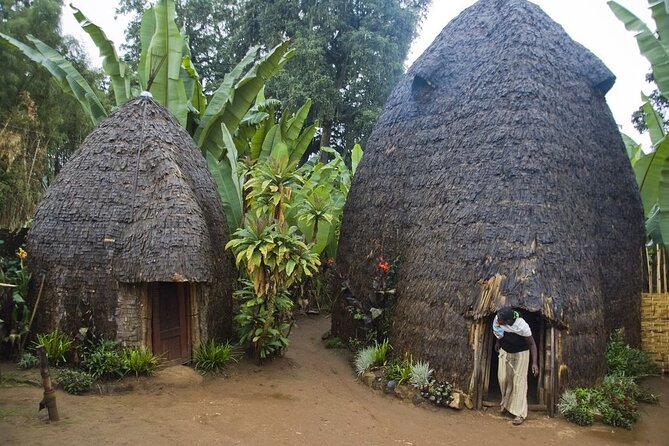 6 days Omo valley cultural Tour - Day 4: Karo art and Hamer traditions