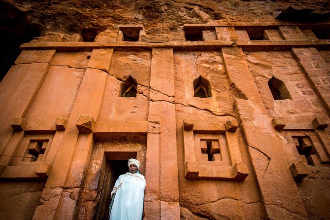 9 Days Tours To Danakil Depression, Simen MNP, Lalibela With Omo Valley Tribes - Arba Minch opens the door to southern Ethiopia