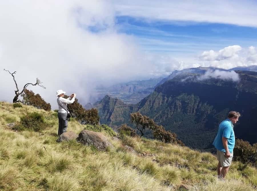 Addis Ababa: Debre Libanos, Blue Nile Gorge, and Cave Tour - Lunch, coffee, and a taste of the road