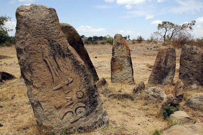 Day Tours around Addis Abeba, Melka Kunture and Adadi Mariam - Two very different chapters of Ethiopian history