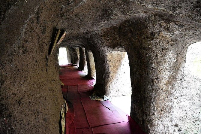 Day trip to Melka Kunture & Adadi Mariam rock-hewn church. - Bachilt and Tiya complete the archaeological picture