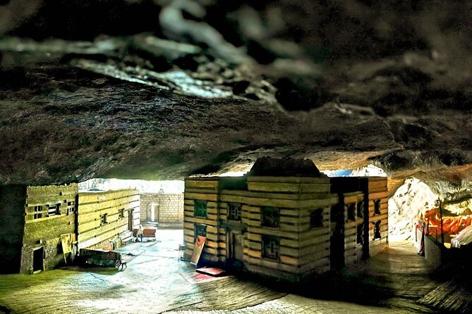 Lalibela churches , church museum & Yemrehan kirstose ( cave church) - The service at Bete Medhane Alem