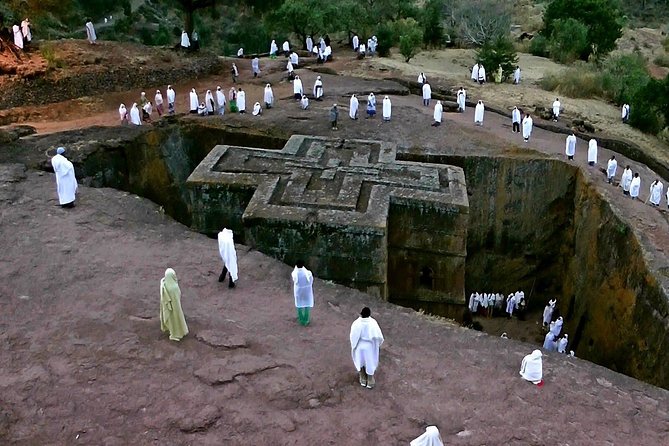 Lalibela Full Day Guided Tours With Hotel & Airport Pickup - Lalibela’s carved churches and the story behind them