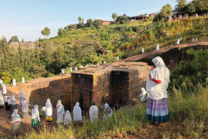 Lalibela Rock Churches Guided Tour - Timing the tour around the two-hour closure