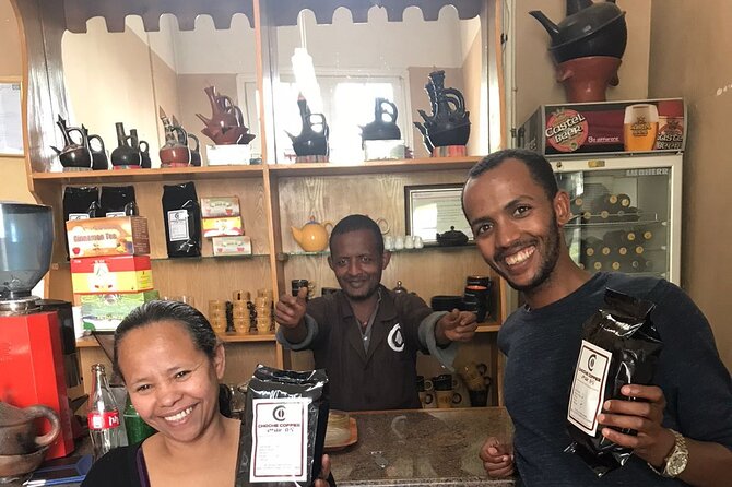 Vintage Coffee Shops, Restaurants, Sightseeing in Addis Ababa - Starting with Lucy at the National Museum