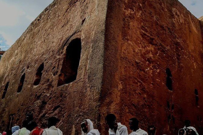 Visiting Lalibela churches - The home coffee ceremony